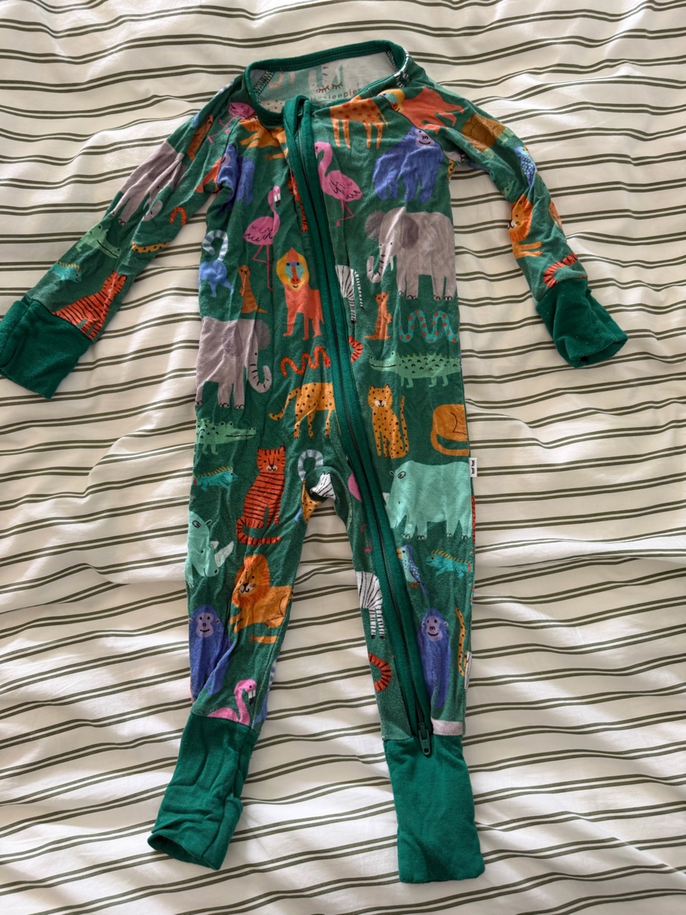 Little sleepies wild zoo Animal-Print Kids zippy 3-6 month